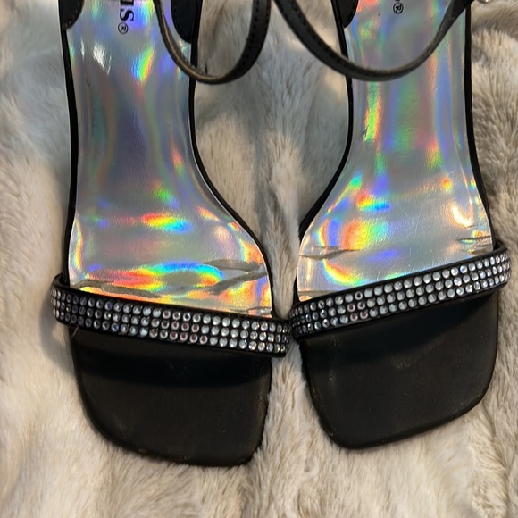 DELICIOUS PARTY SHOES - Picture 5 of 6